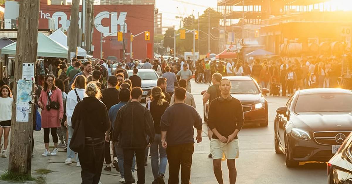 AjaxBound's tweet card. Most Toronto residents will (hopefully) have fond memories of all the things they got a chance to experience in the city this summer, especially our …