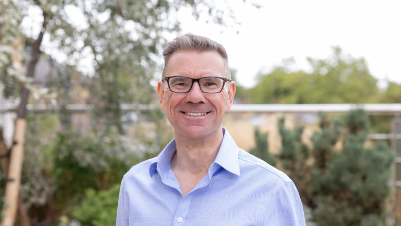 KingsIoPPN's tweet card. Professor Philip Shaw, Head of Child and Adolescent Psychiatry at King’s College London and Director of the King’s Maudsley Partnership for Children and Young People, has been awarded a prestigious...