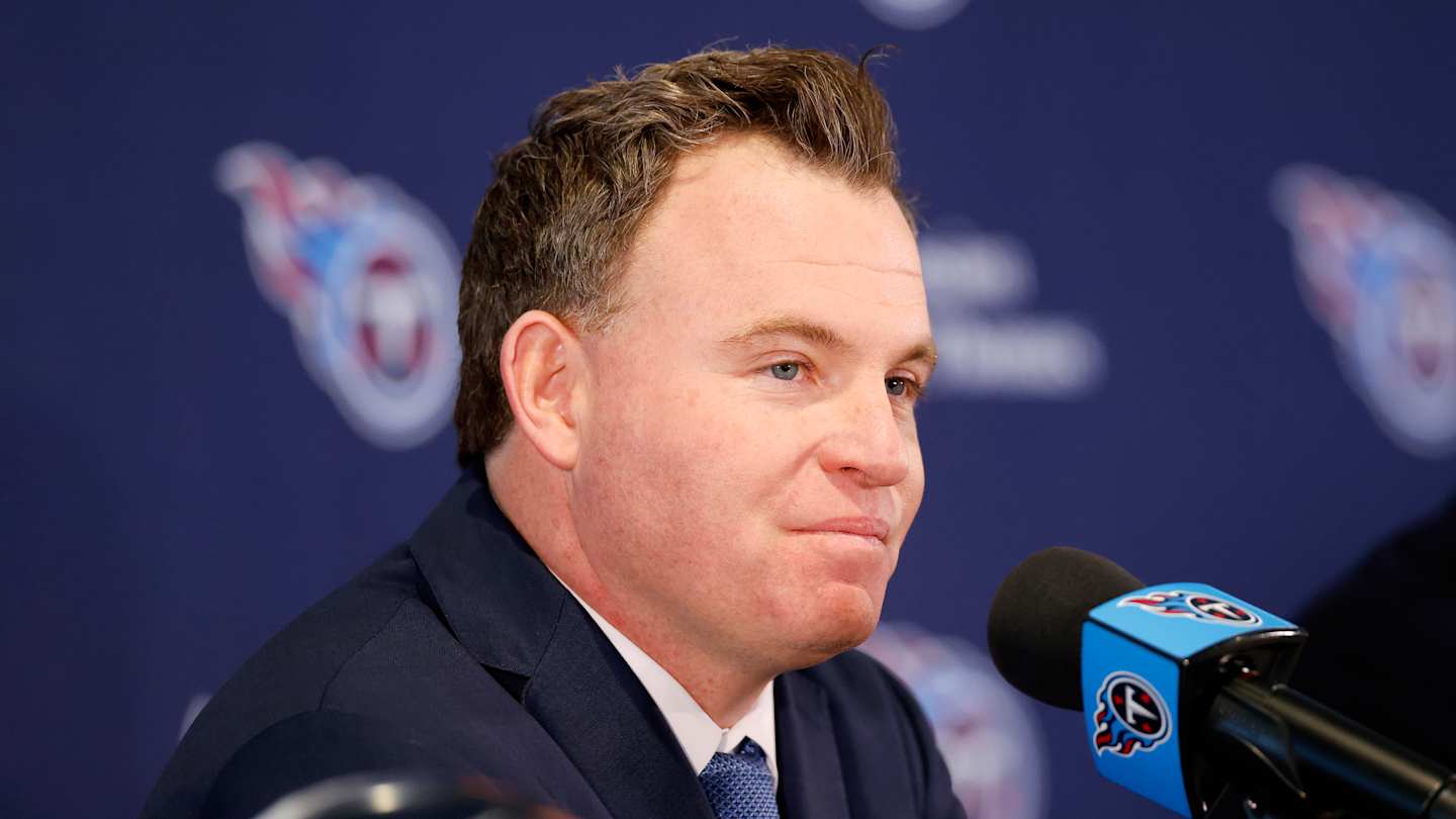 Titan_Sized's tweet card. They say every cloud has a silver lining-- if you look hard enough. For Tennesse Titans fans in the throes of a second straight season which could end with the