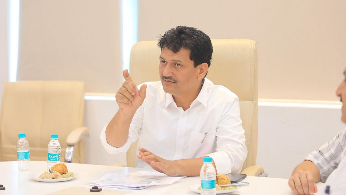 fpjindia's tweet card. Maharashtra Minister Prakash Abitkar Orders Time-Bound Plan To Ensure All Eligible Mill Workers...