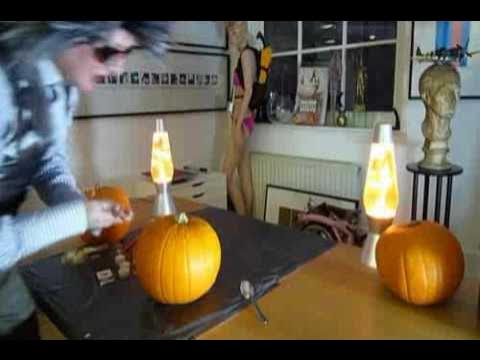 SteveEdgeDesign's tweet card. Halloween Special - Steve Edge - Weekly Wisdom - 28th October 2009