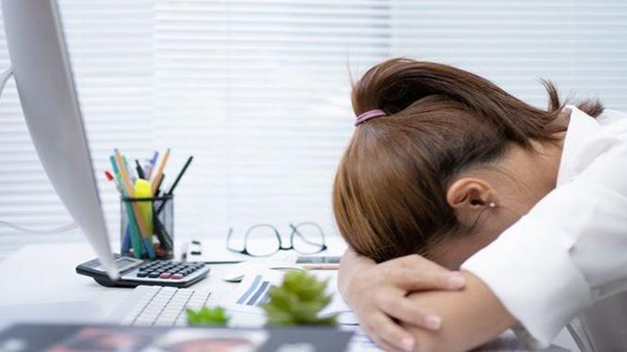 OrgComp16807's tweet card. España es el cuarto país con menor compromiso laboral de Europa