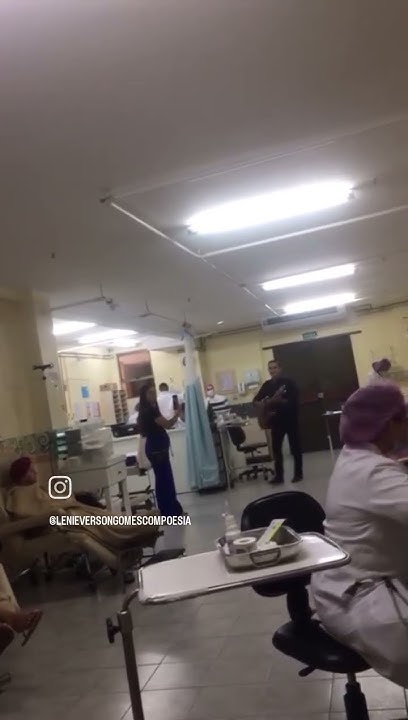 jornalistacmprj's tweet card. Milagre em Campos/RJ: jovem curado do câncer volta a cantar e leva...