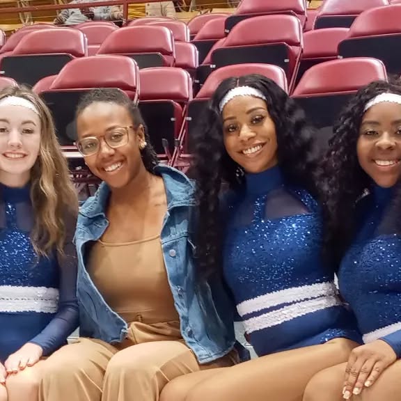 vrutledg's tweet card. Valerie Rutledge (@rutledgevalerie) • Instagram photos and videos