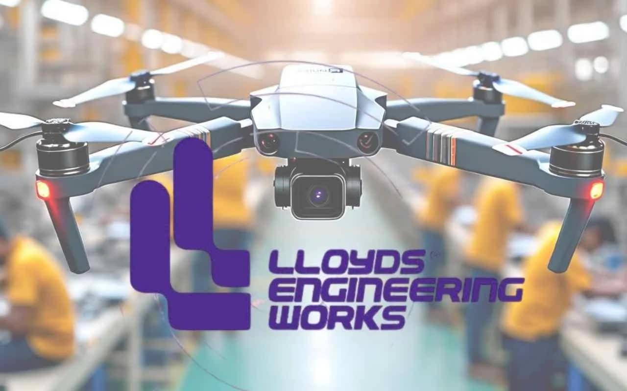 RakshaSamachar's tweet card. Lloyds Engineering MoU: लॉयड्स इंजीनियरिंग ने अपने आधिकारिक बयान में बताया कि यह समझौता भारत की डिफेंस टेक्नोलॉजी इंडस्ट्री को और मजबूत करेगा। एफपीवी ड्रोन अत्याधुनिक अनमैन्ड एरियल व्हीकल (यूएवी)...