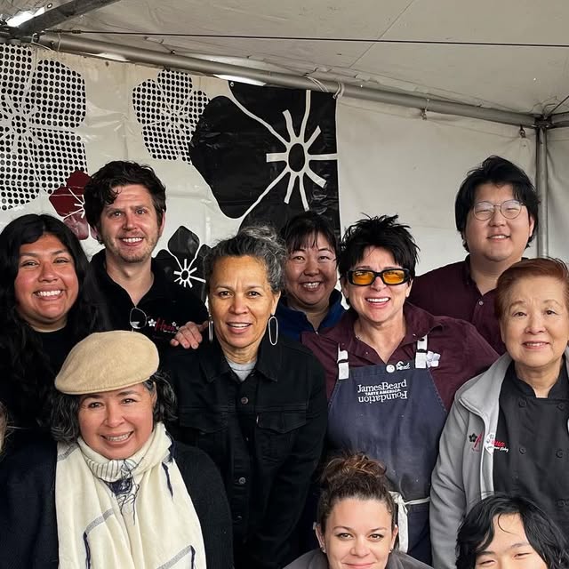 HanaJapanese's tweet card. Family Style Love ❤️🍙🍣🍱🍛🍜 (@hanajapanese) • Instagram photos and videos