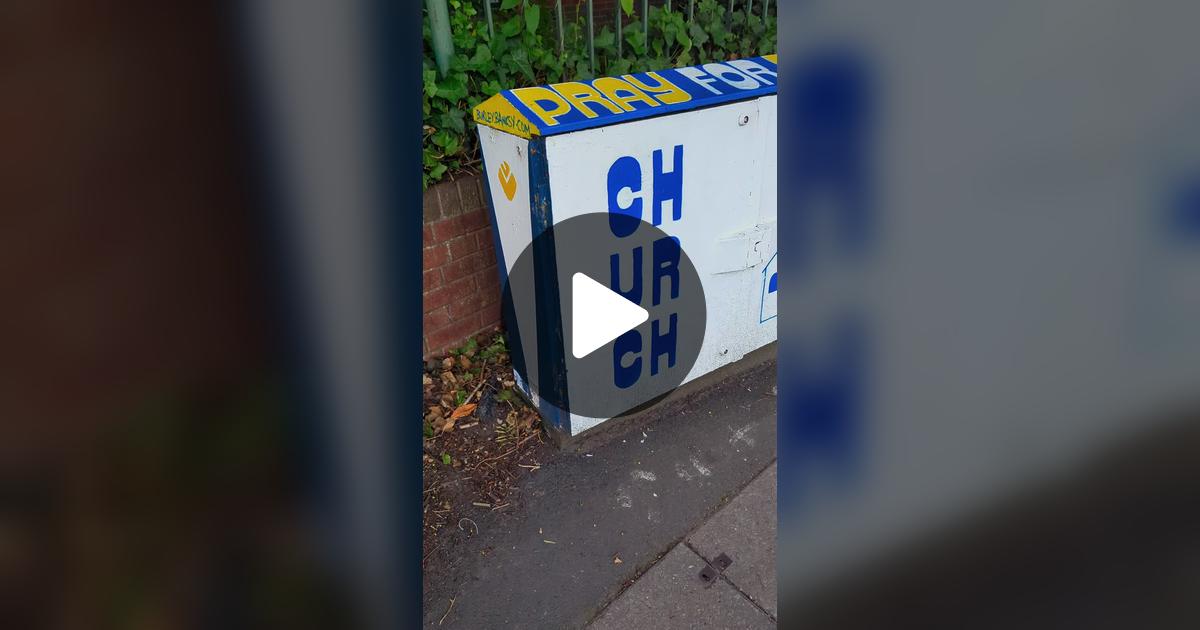 GeorginioRutter's tweet card. Check out mrcaptainbilbo’s video.