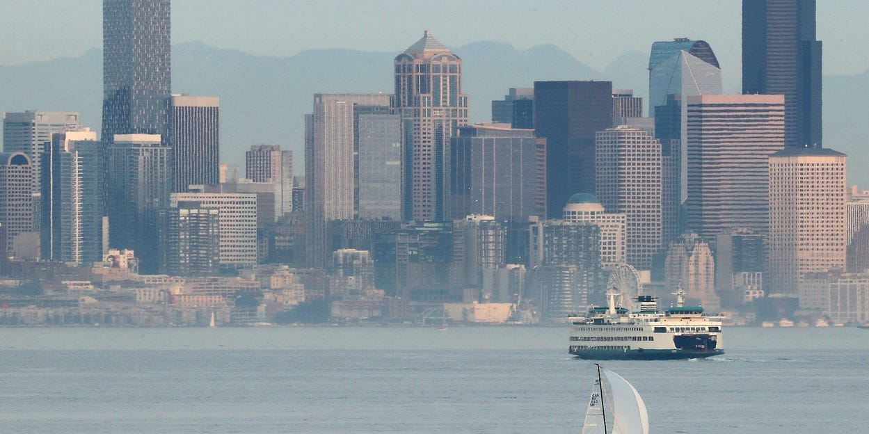 USATODAY's tweet card. A new report lists 41 states where seniors are likely to outlive their retirement savings.