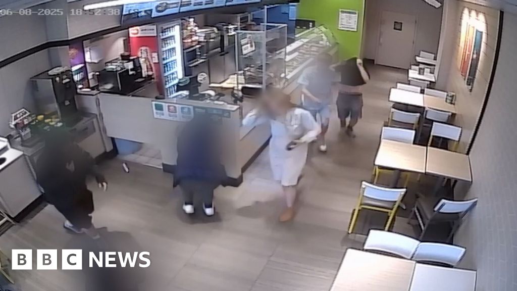 BBCNews's tweet card. Teenagers have been targeting shops in Shirley, Hampshire, with antisocial behaviour - leaving the owners feeling "helpless".