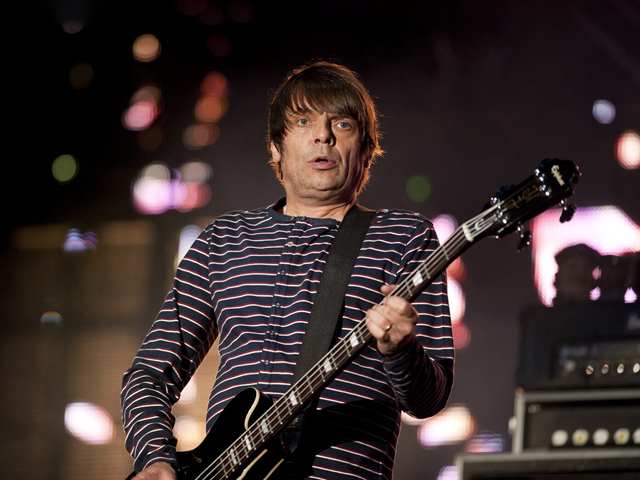 amass_jp's tweet card. ザ・ストーン・ローゼズとプライマル・スクリームで活躍したベーシストのマニことゲイリー・マウンフィールドが死去。63歳でした　