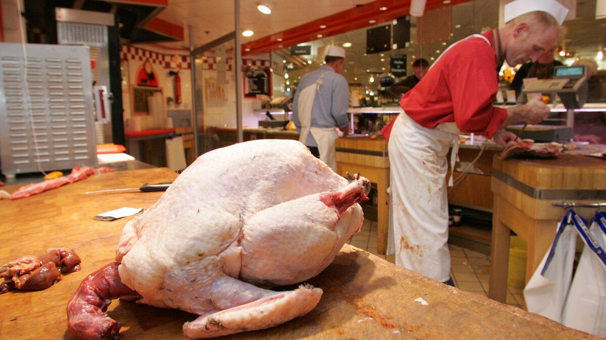 myWebVisibility's tweet card. Ces dindes prêtes à cuire sont périmées depuis le 7 janvier, mais les consommateurs sont invités à la prudence s’ils possèdent encore l’un d