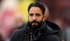 curious_media's tweet card. Man Utd transfer talks 'in full swing' after £70m star's explosive row with boss - News and Spoilers Hub