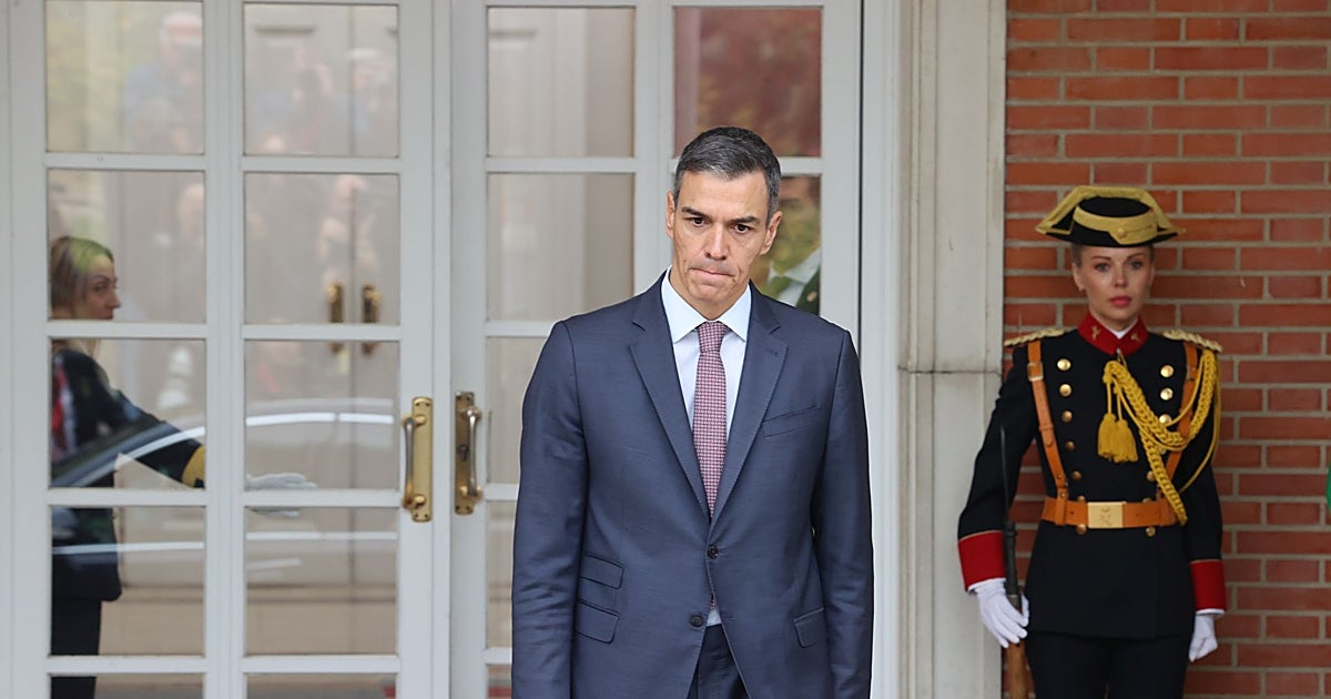 abc_es's tweet card. Sí acudirá a la celebración en el Palacio Real, donde Felipe VI impondrá el Toisón de Oro a la Reina Sofía, Felipe y González y a Miquel Roca y Miguel Herrero de Miñón