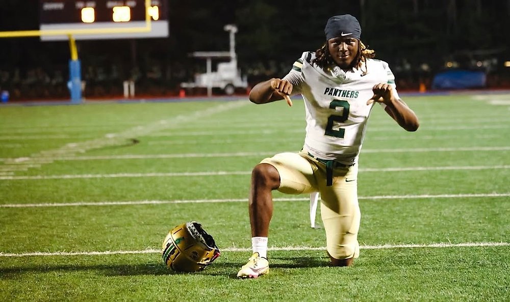 HeelToughBlog's tweet card. With the NCAA dead period set to start on December 1st, the Tar Heels are hosting one last weekend of official visits before the early signing period in hopes of adding some more members to their...