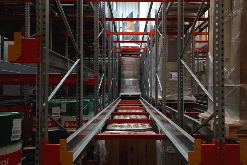 diarioelcanal's tweet card. AR Racking, compañía especializada en sistemas de almacenaje industrial, ha culminado la implementación de un sistema AR Shuttle en el almacén de Alpe