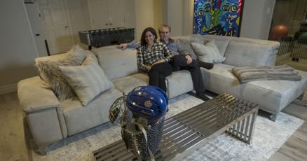 FORESTLANE_INT's tweet card. An Etobicoke couple called upon Georgian Renovations to renovate their lower level into an ‘entertaining floor,’ complete with a lounge area, a kitchen/bar and a glassed-in gym.