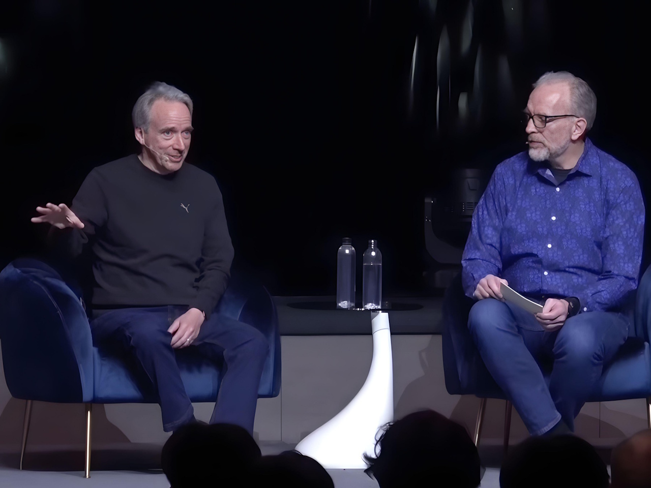 OCGOT1616's tweet card. 「Linux」創始者のリーナス・トーバルズ氏は、「Open Source Summit Korea 2025」でLinuxの進化、Rust導入、AIの影響について語り、AIは開発支援に有益だがインフラに混乱ももたらすと指摘した。