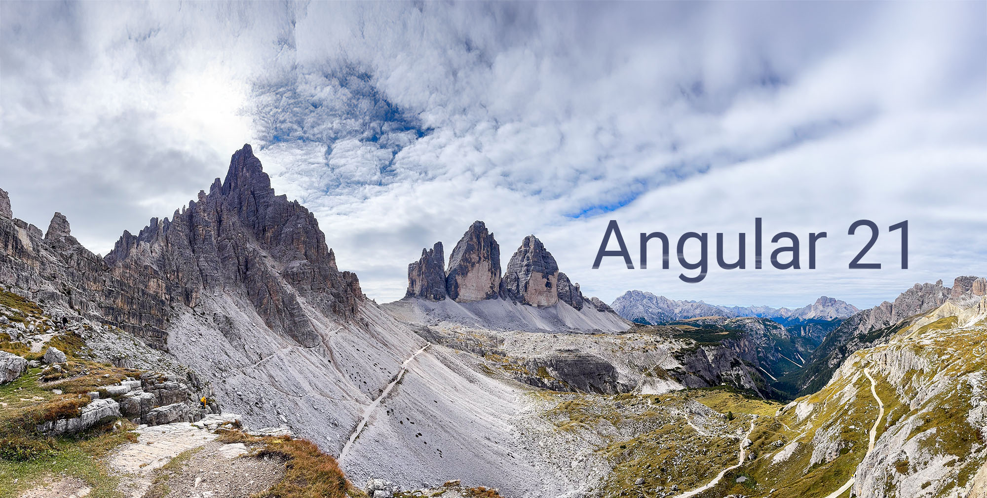 angular_buch's tweet card. 📙 Bevor wir uns in den Trubel zum Jahresende stürzen, gibt es Neuigkeiten aus der Angular-Welt: Am 19. November 2025 wurde Angular 21 veröffentlicht! Die wichtigsten Neuigkeiten: Signal Forms,...