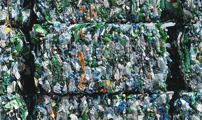 patrick_t_casey's tweet card. Circularity alone won’t stop leakage. Emerging economies still need to have proper waste management systems for their plastic and other materials.