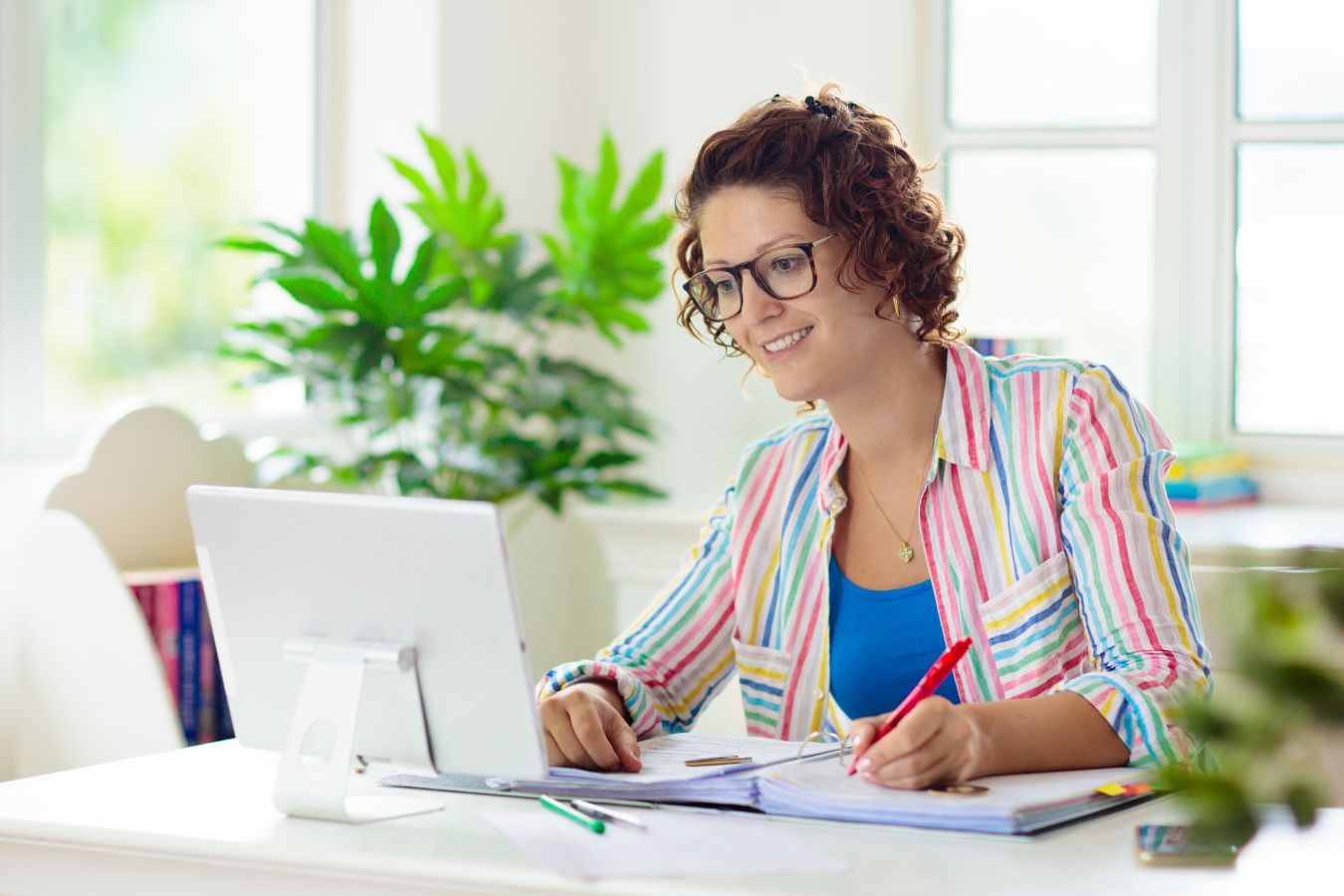 TirotG's tweet card. Il n’existe à peu près pas de données sur l’utilisation de la microcertification numérique (les badges numériques, vous connaissez?) en contexte de formation continue chez les personnes enseignantes...