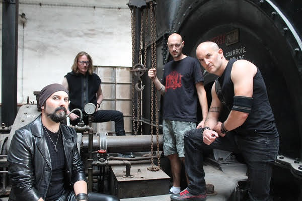 BlogNoiseRed's tweet card. A banda francesa de heavy metal melódico e sombrio The Losts , formada em 2010, lançará seu terceiro álbum de estúdio. Intitulado Venom Within, o álbum será lançado pela gravadora finlandesa Inverse...