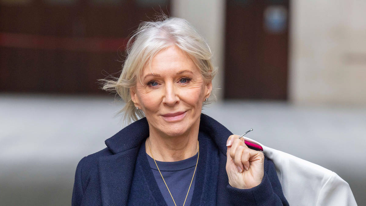 dave43law's tweet card. Chaos at the heart of government and a failure to take Covid-19 seriously cost 23,000 lives in the first wave of the pandemic, a public inquiry has concluded