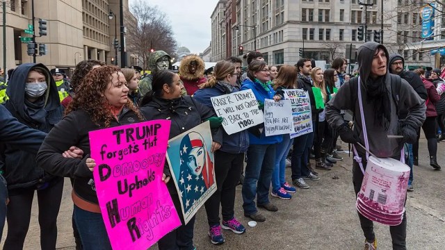 thebiglie14's tweet card. An infographic showing a connection between age, gender, and political affiliation to a mental health diagnosis has sparked debate on social media. The historic data from a 2020 Pew American Trends…