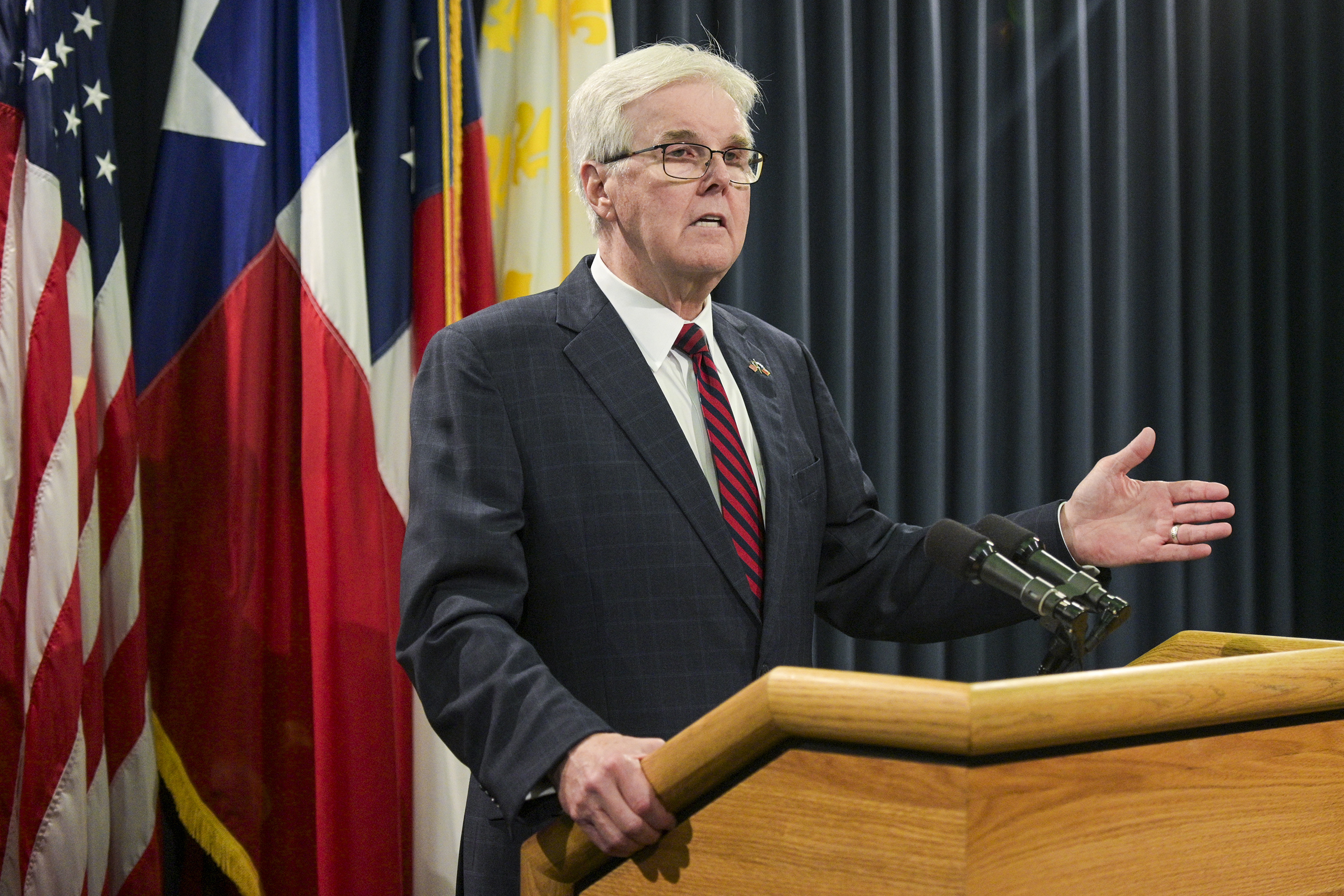 TexasTribune's tweet card. Lt. Gov. Dan Patrick blasted a “frivolous” lawsuit attempting to block the dementia research fund approved by nearly 70% of Texas voters. Plaintiffs claim voting machines were faulty.