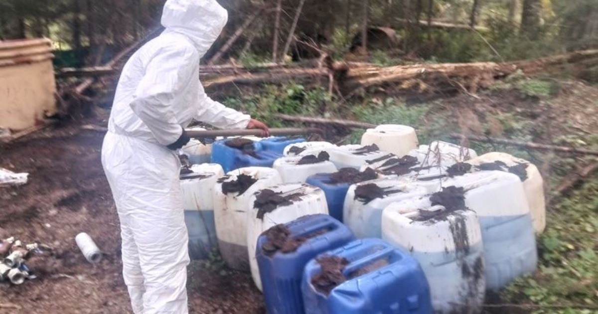 heraldousa's tweet card. 9,187 suspects have been arrested, kilograms of chemicals used in the production of methamphetamine and fentanyl, firearms and vehicles