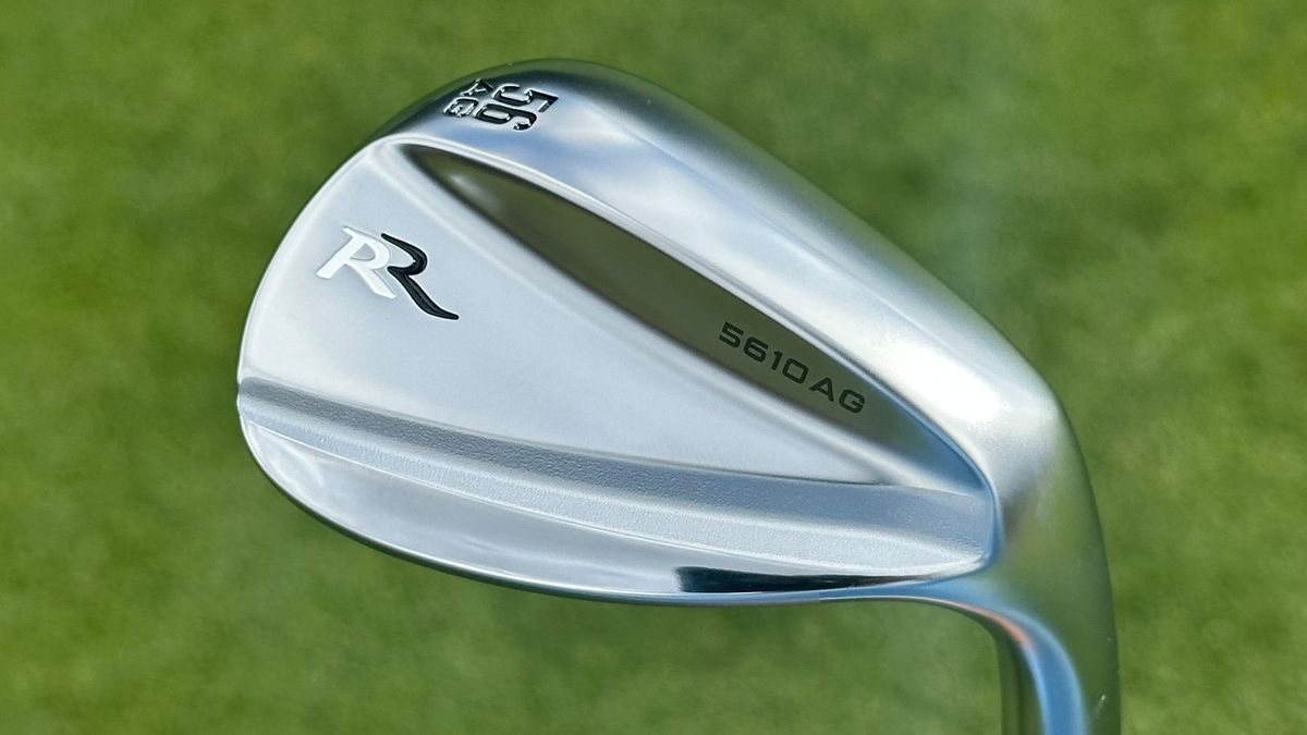 ForensicDocExam's tweet card. Equipment expert Sam De'Ath puts the Protoconcept RR Forged wedge to the test to see if the punchy price tag is met with premium performance