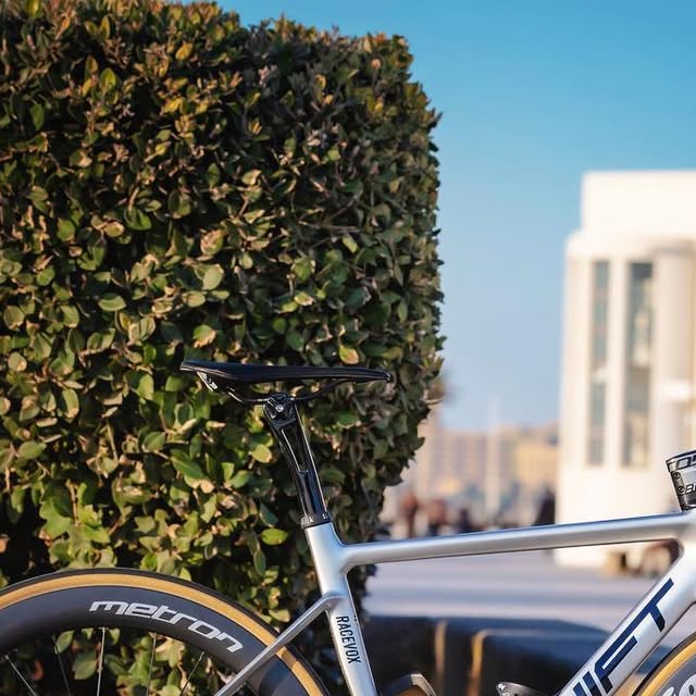 swiftcarbon's tweet card. SWIFT Bicycles (@swiftbicycles_) • Instagram photo