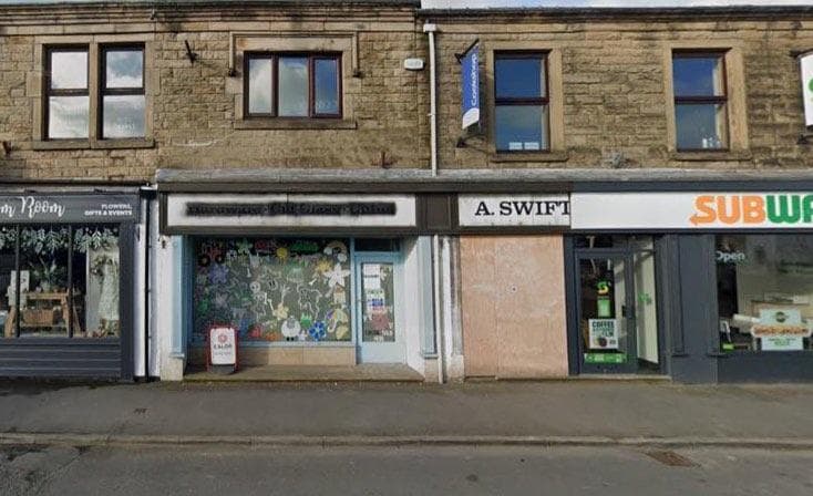 lep_business's tweet card. Planners have given the go-ahead for a new Domino's pizza outlet in Longridge.