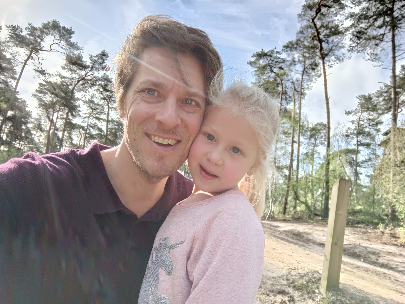 PXLeXperts's tweet card. Onze rubriek ‘Onderzoeker van de maand’ biedt elke maand een kleine inkijk in het leven van een (PXL-)onderzoeker. Deze maand een tot…