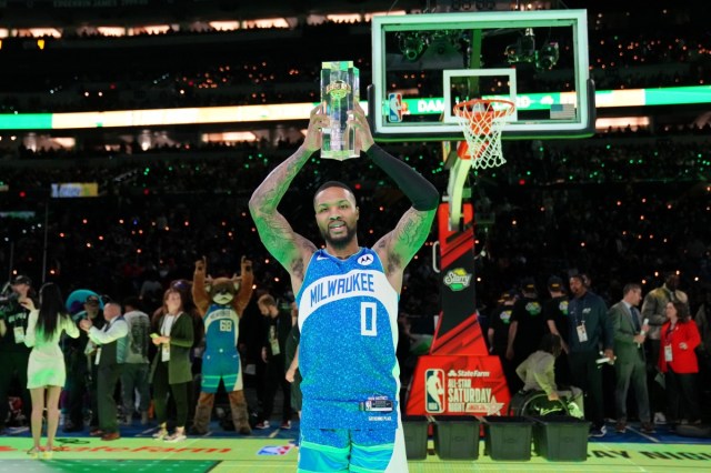 TWCSportsBlog's tweet card. Dame may have gotten his grove back during the break. He won the 3-point shooting contest and was draining threes from all over the court in the All-Star game, on his way to winning the All-Star ga…