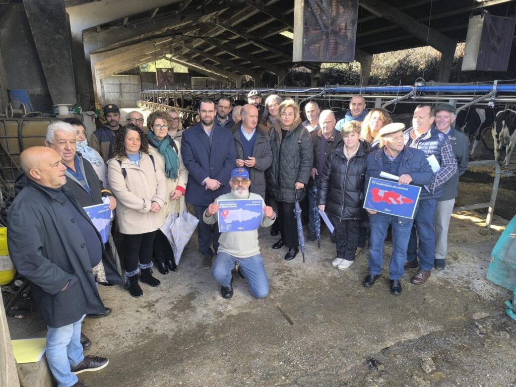 OccidenteAstur's tweet card. Luis Venta acusa al ejecutivo asturiano de ignorar los problemas de los ganaderos noroccidentales con ataques de lobos.