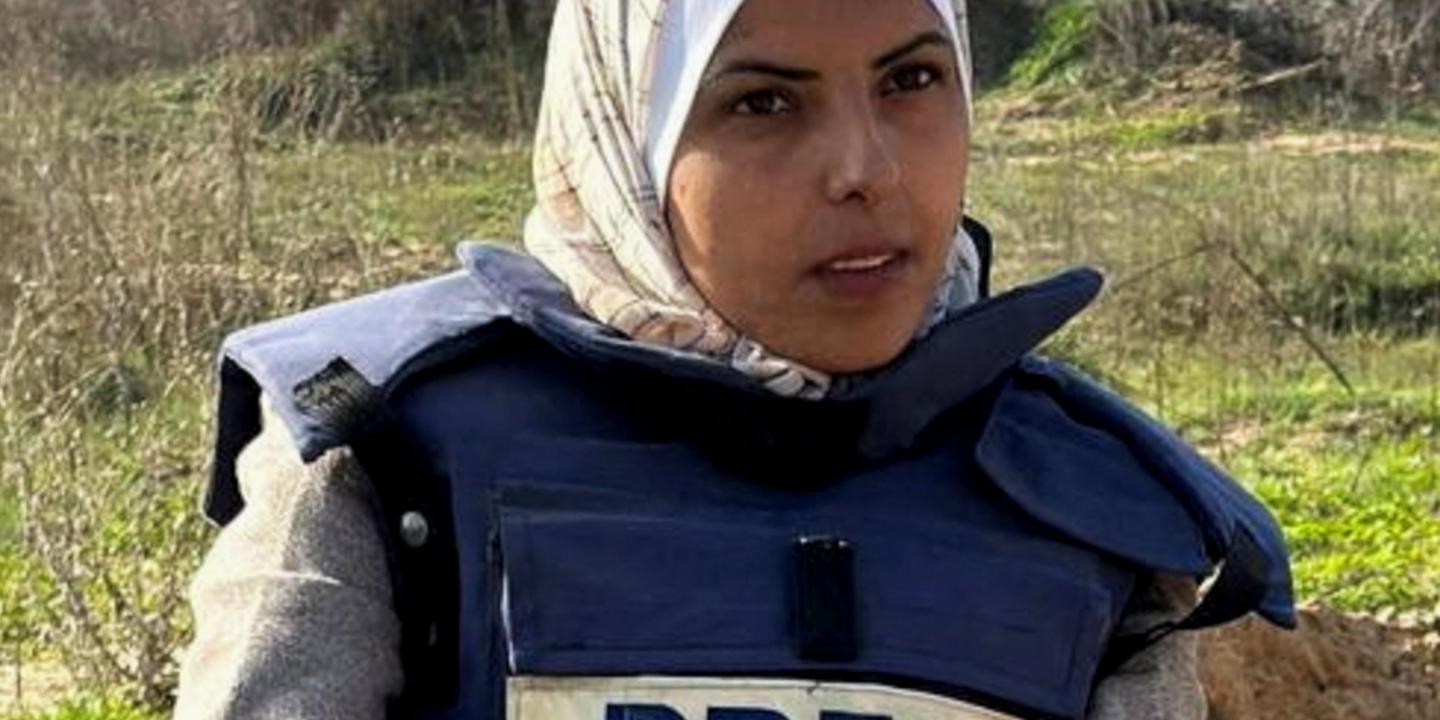 InformationsSF's tweet card. ÉDITORIAL. En interdisant à la presse d’accéder au territoire palestinien et en menant la guerre la plus meurtrière envers les journalistes dans l’histoire des conflits, l’Etat hébreu détruit la...