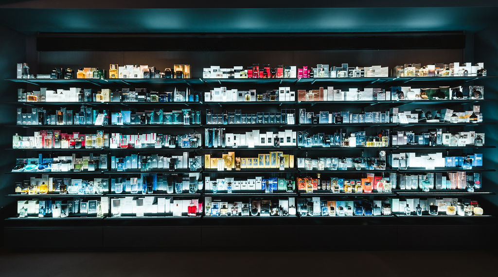 TMuellerDouglas's tweet card. Beauty retail is undergoing radical changes. Instead of emulating an unattainable ideal, one’s unique beauty now takes center stage – and such beauty, as we know, is in the eye of the beholder.