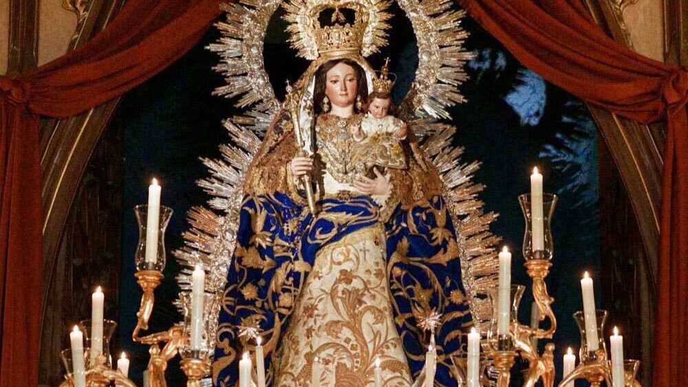 DesdeelArenal's tweet card. La Asociación de Fieles celebra en torno a la festividad de Cristo Rey la procesión de esta imagen anónima de la primera mitad del s. XVIII.