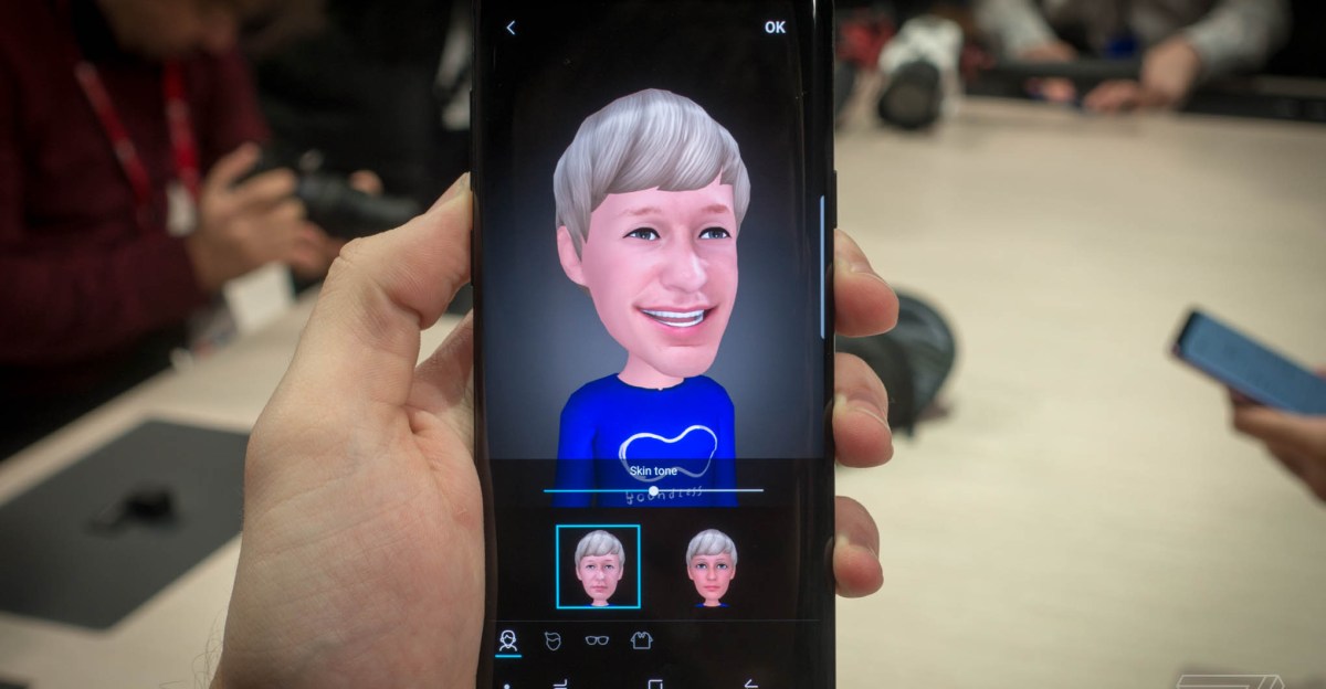 eBit_US's tweet card. Plus instruments and wearable keyboards