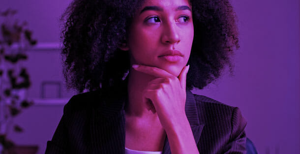 MESHagency's tweet card. HubSpot vs Salesforce: A complete comparison between the two CRM platforms. Understand key features, pricing, ease of use, scalability…