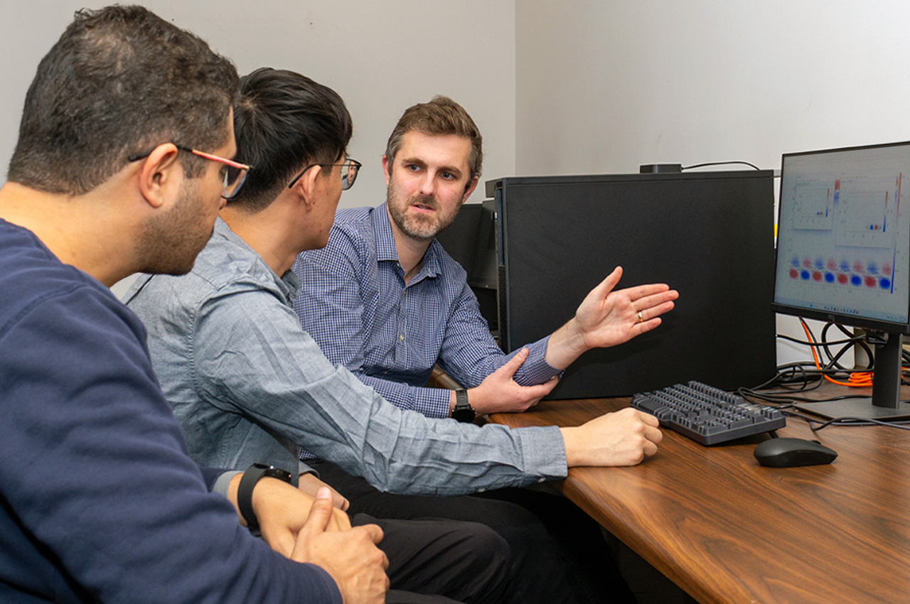 IITEngineering's tweet card. After more than a decade of research in the field, Illinois Tech Associate Professor of Mechanical and Aerospace Engineering 