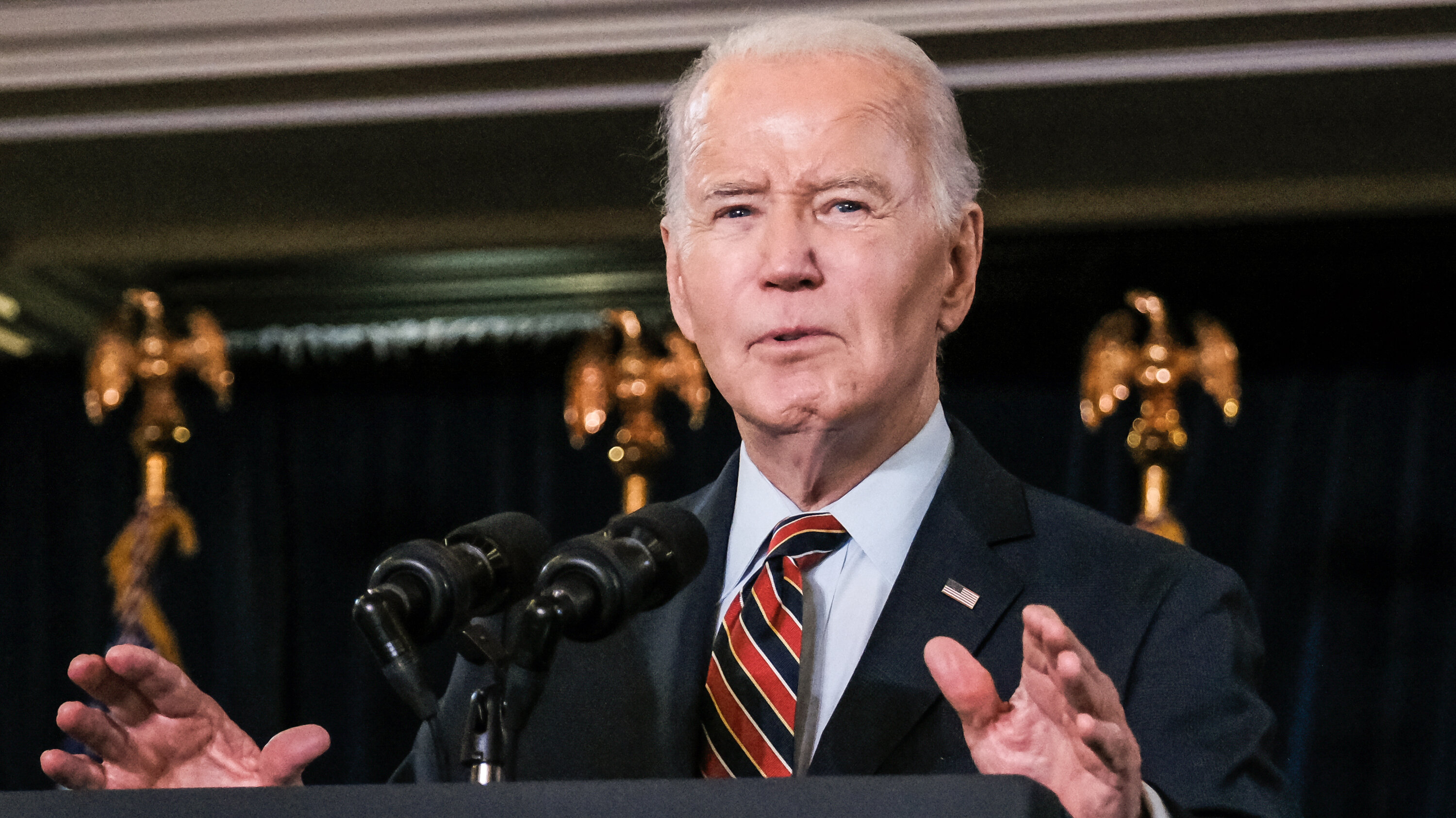 LeiderRob's tweet card. Those affected by the president’s action on Monday are still subject to life imprisonment without the possibility of parole. Three men will remain on federal death row.