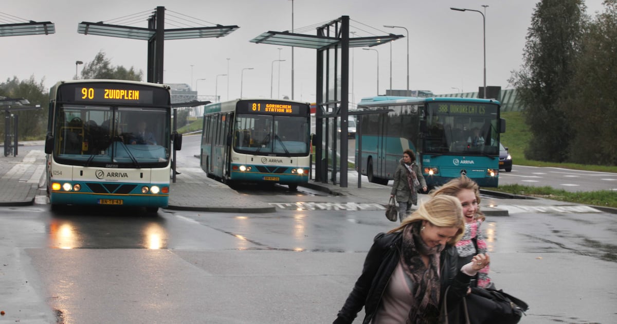 ADrivierenland's tweet card. Het plan om een snelle en comfortabele busverbinding tussen Breda en Utrecht te realiseren, is haalbaar. Dat blijkt uit een onderzoek dat onder andere provincies en het ministerie van Infrastructuur...