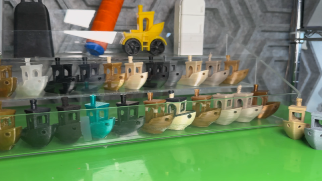 hackaday's tweet card. [Zack], in addition to being a snappy dresser, has a thing for strange 3D printing filament. How strange? Well, in a recent video, he looks at filaments that require 445 C. Even the build plate has…