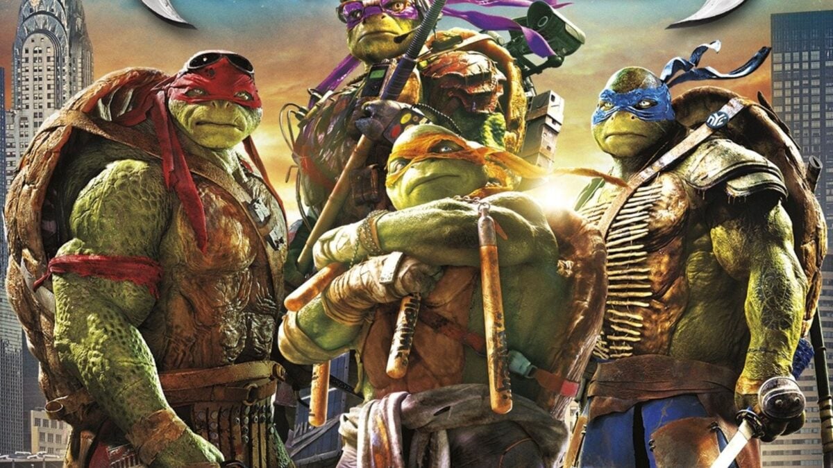 SeraDigest's tweet card. 'Sonic the Hedgehog' producer Neal H. Moritz has been tapped to bring the Turtles back to live-action.
