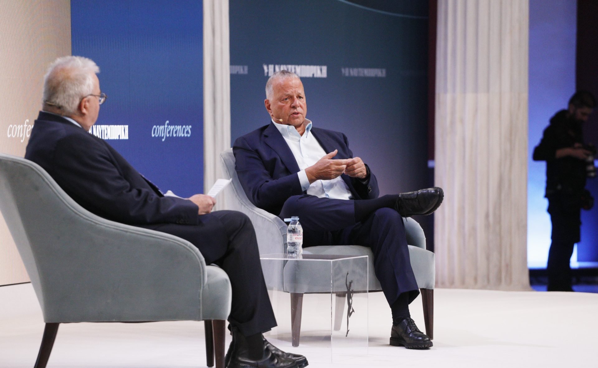 naftemporikigr's tweet card. "I am glad that Naftemporiki is regaining its former glory," Mytilineos stressed and congratulated the newspaper.