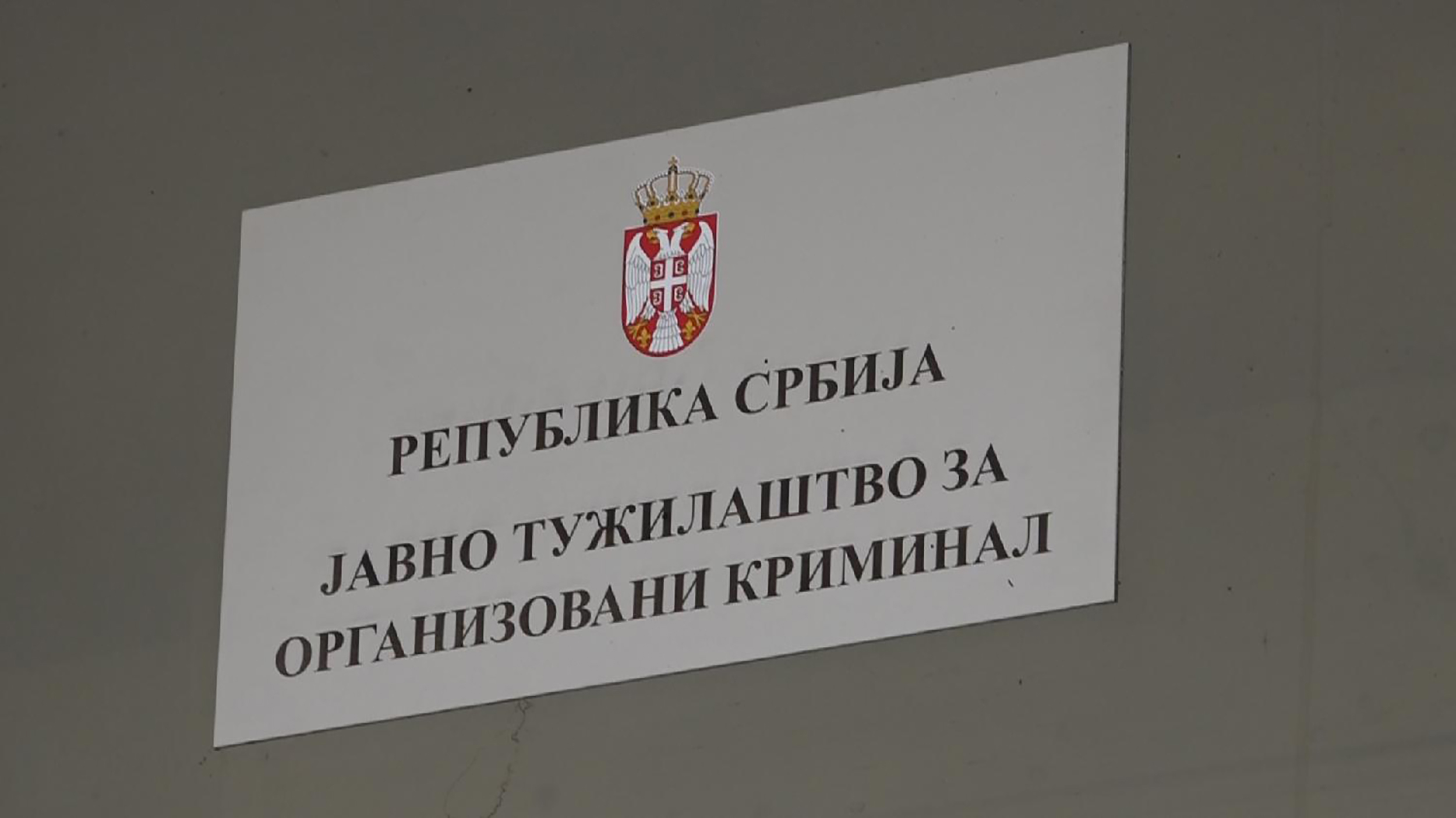 novarsonline's tweet card. Poslednjih meseci javni tužioci za organizovani kriminal su izloženi kontinuiranom pritisku kroz javne istupe predsednika Republike Srbije, predstavnika zakonodavne i izvršne vlasti, drugih aktera...