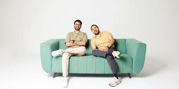 bsindia's tweet card. Backed by Peak XV Partners, Metaforms will triple its India team and expand AI capabilities for survey, voice, and report automation as it signs top global research firms