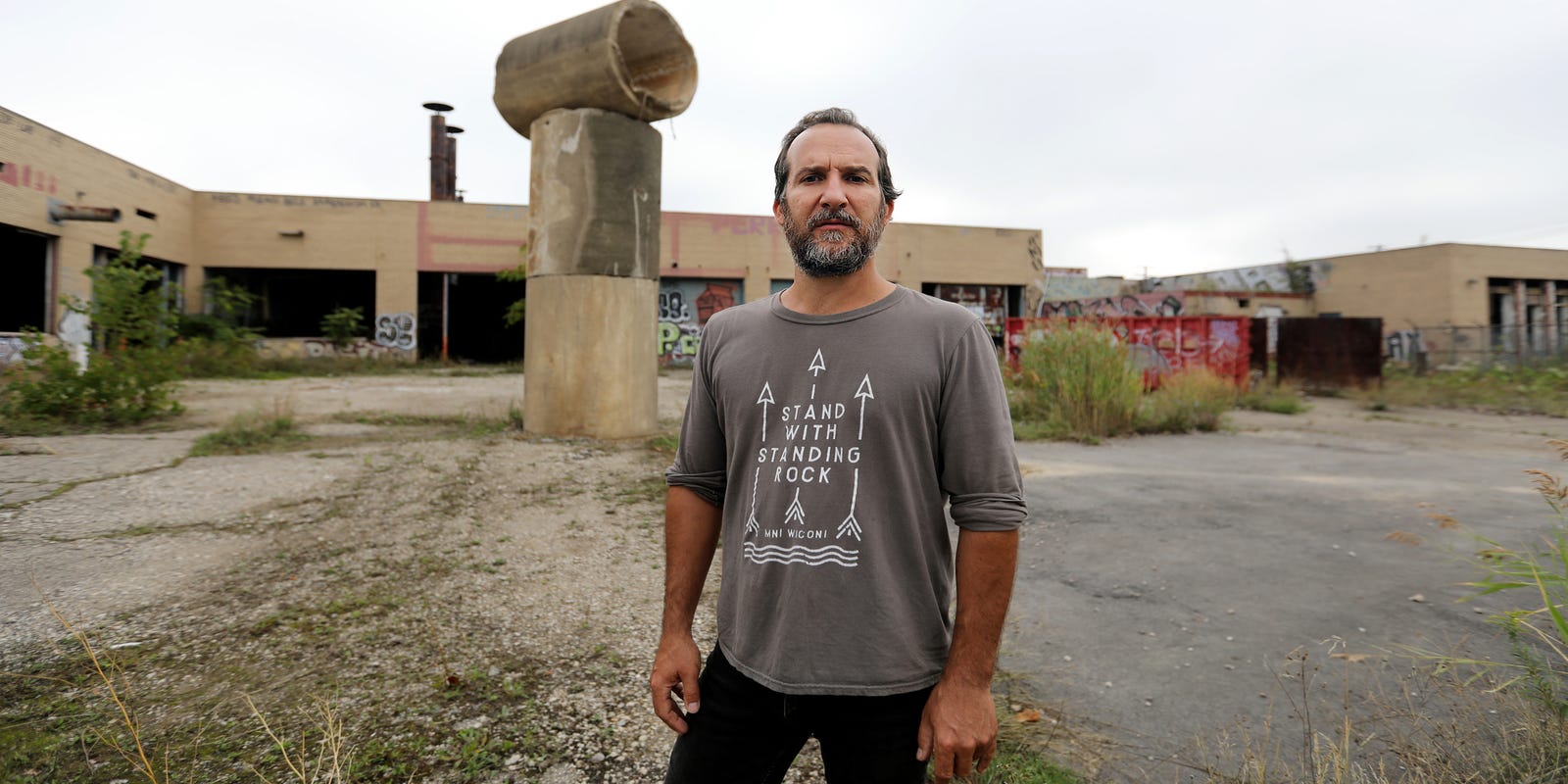 inner_state's tweet card. Detroit artist Scott Hocking has installed a series of 17 discarded sewer pipes in Eastern Market as part of this week's mural festival.