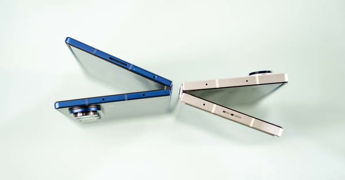 BreakingOnCom's tweet card. Discover the Galaxy Z TriFold's impressive design and specs as Samsung reveals its latest foldable smartphone. Is this the future of mobile devices?